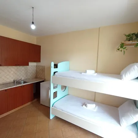 Lungomare Apartment Vlore *